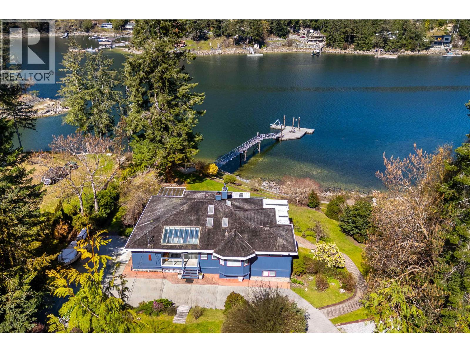 12881 SUNSHINE COAST HIGHWAY, Madeira Park