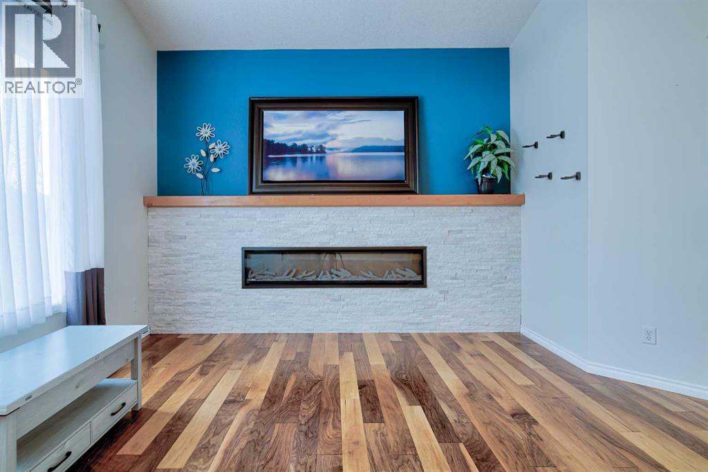 544 Couleesprings Crescent S - Image 21