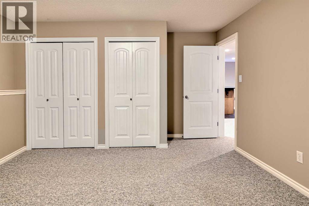 544 Couleesprings Crescent S - Image 37