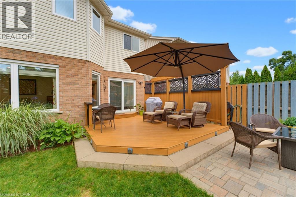 25 BLUEWATER Drive - Image 38