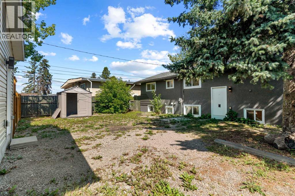 1527 52 Street SE - Image 34