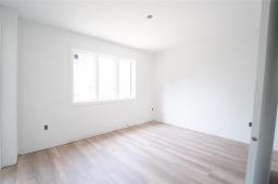 514 Rathgar Avenue, Winnipeg, MB R3L1G3 Photo 22