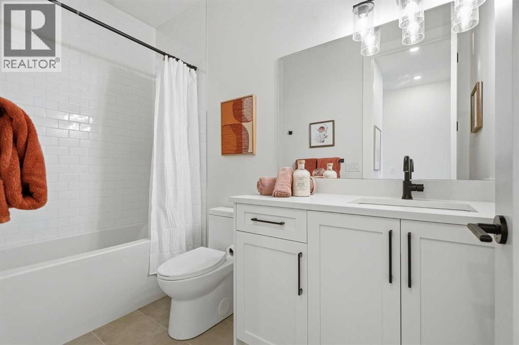 2179 49 Avenue SW - Image 27
