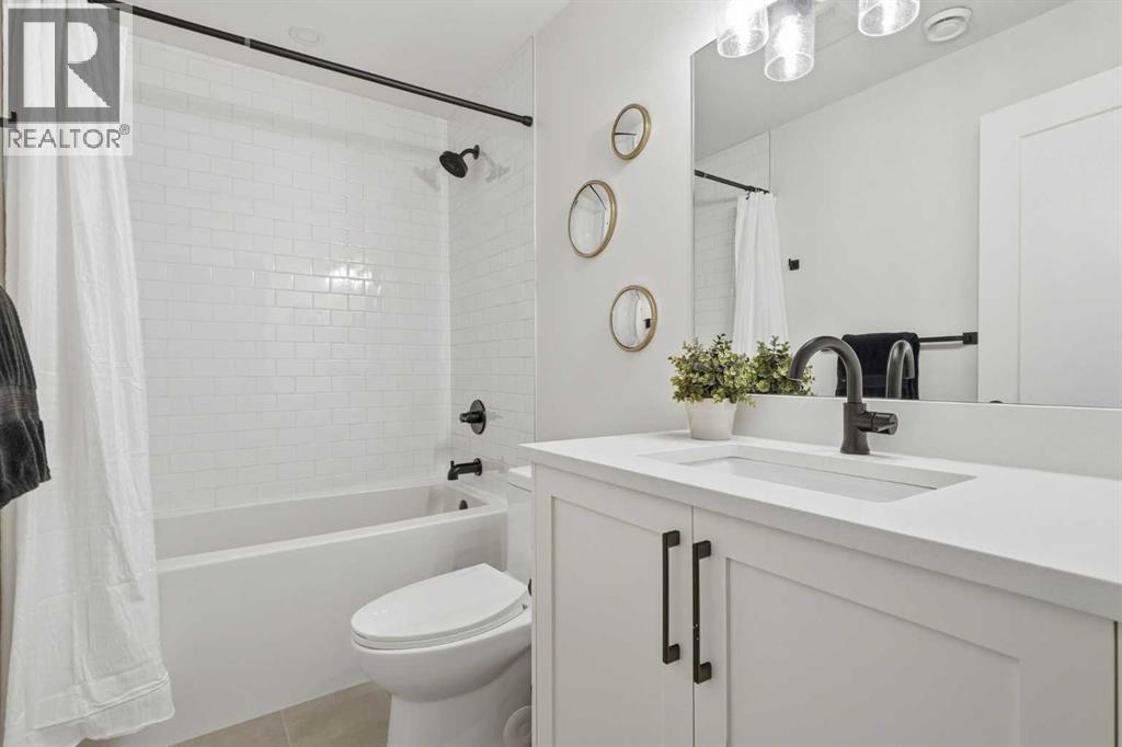 2179 49 Avenue SW - Image 26