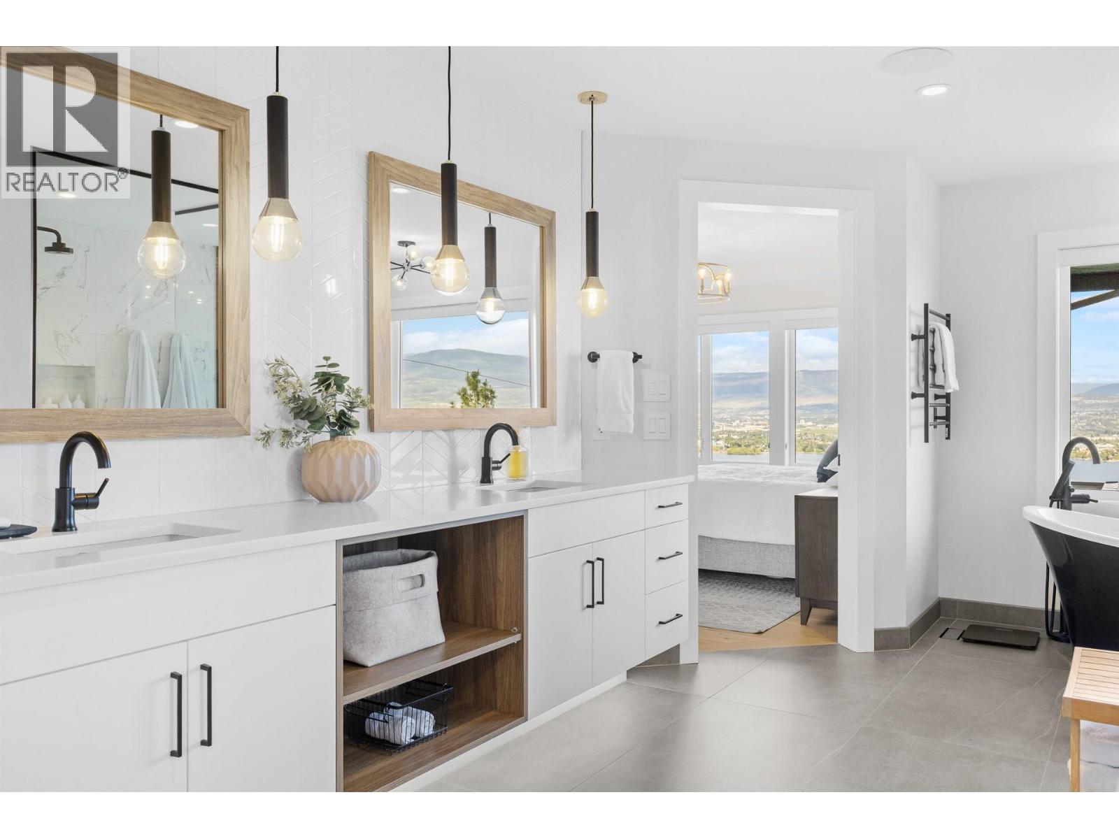 695 Lake Court - 51