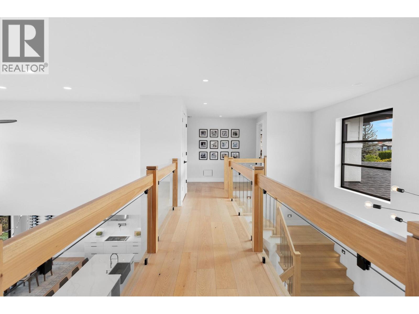 695 Lake Court - Image 53