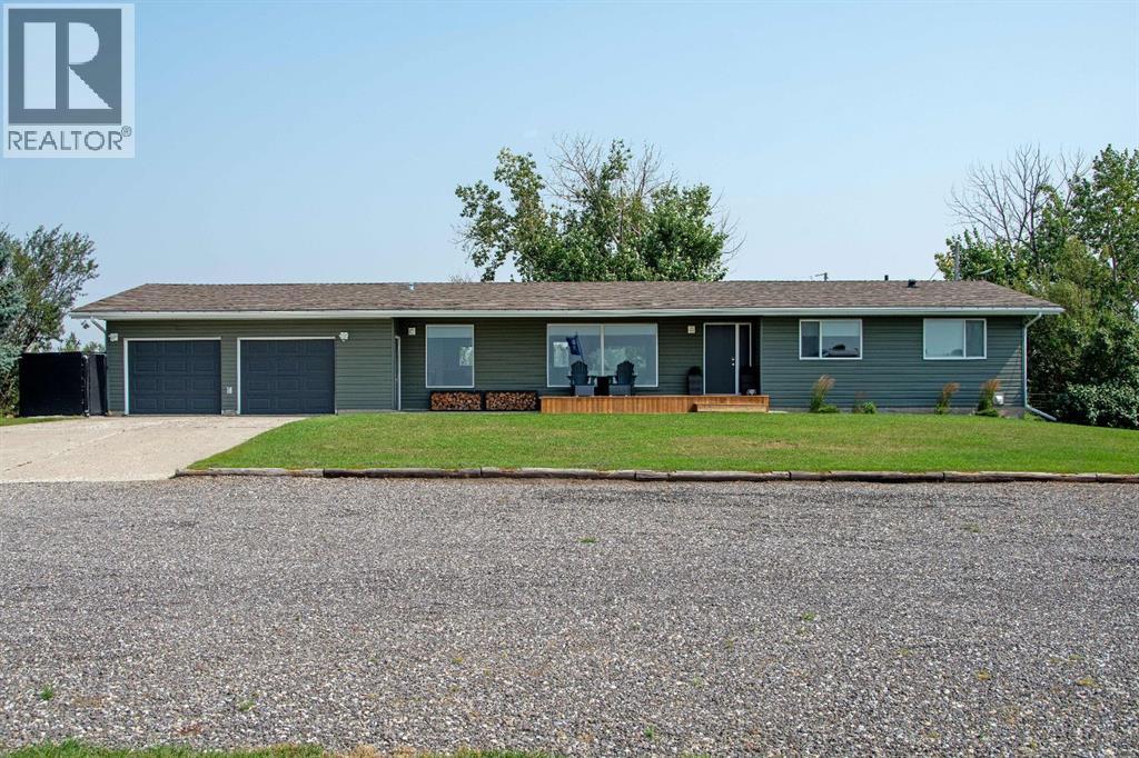 264057 562 Avenue E - 2