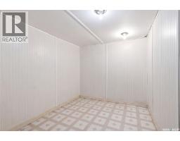 205 1st Avenue, Kelliher, SK S0A1V0 Photo 22