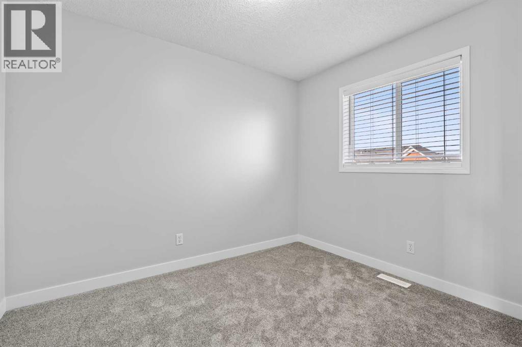 352 Sagewood Park SW - Image 34