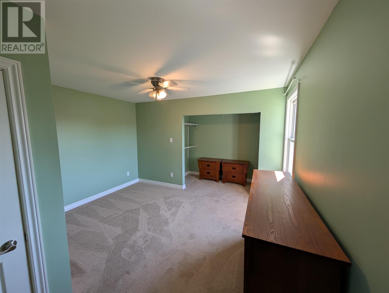 65 Second AVE - Image 21