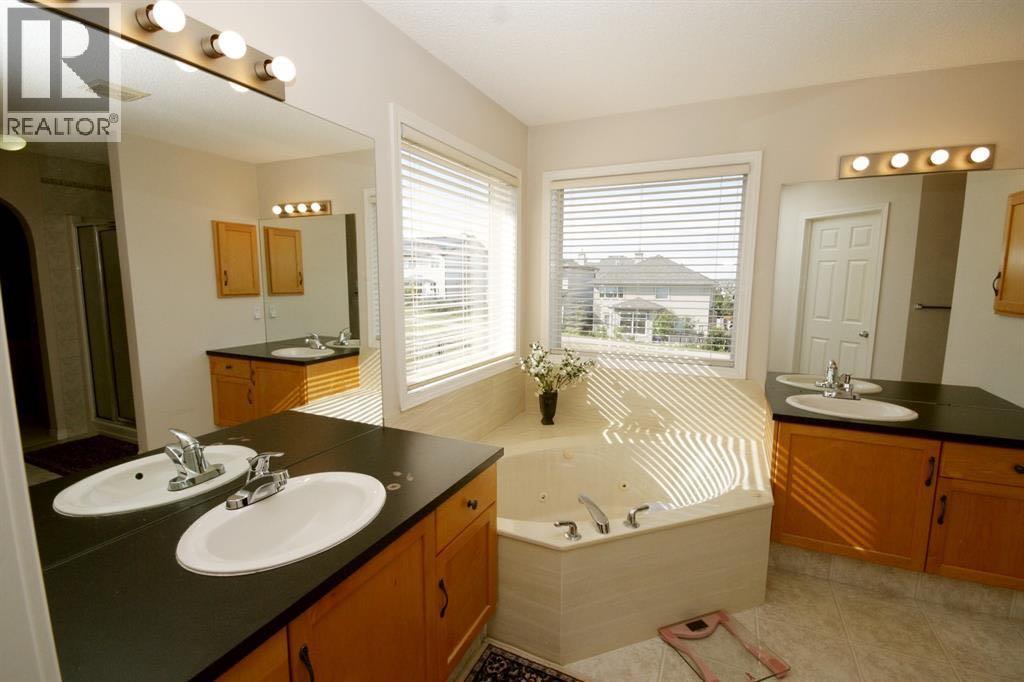 99 Panorama Hills Way NW - Image 27
