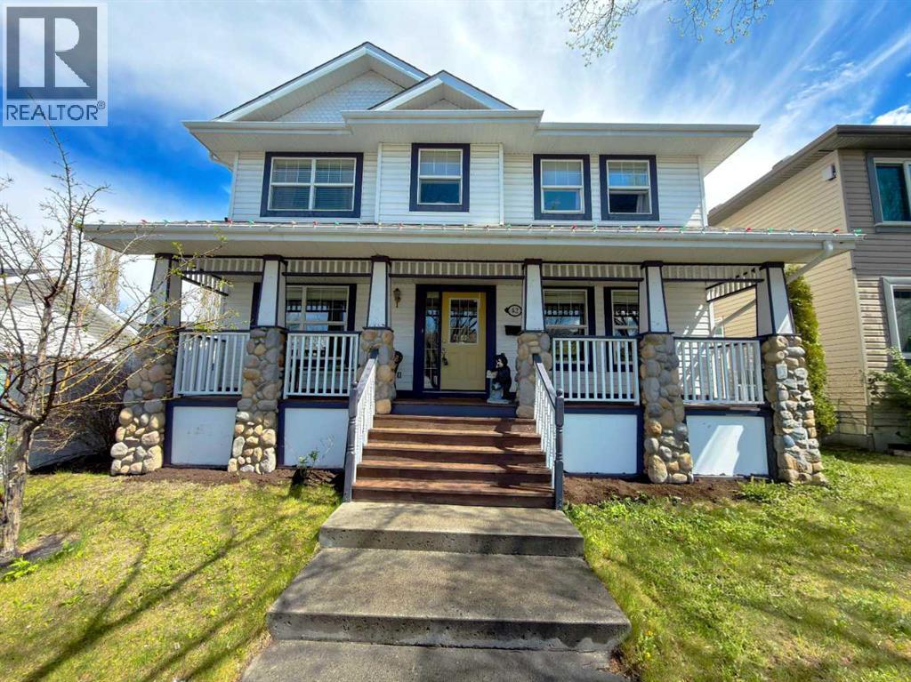 42 Inverness View SE - 1