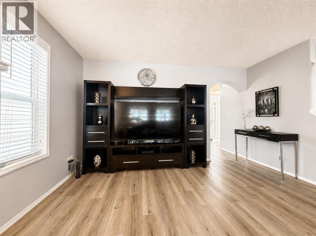 42 Inverness View SE - Image 8