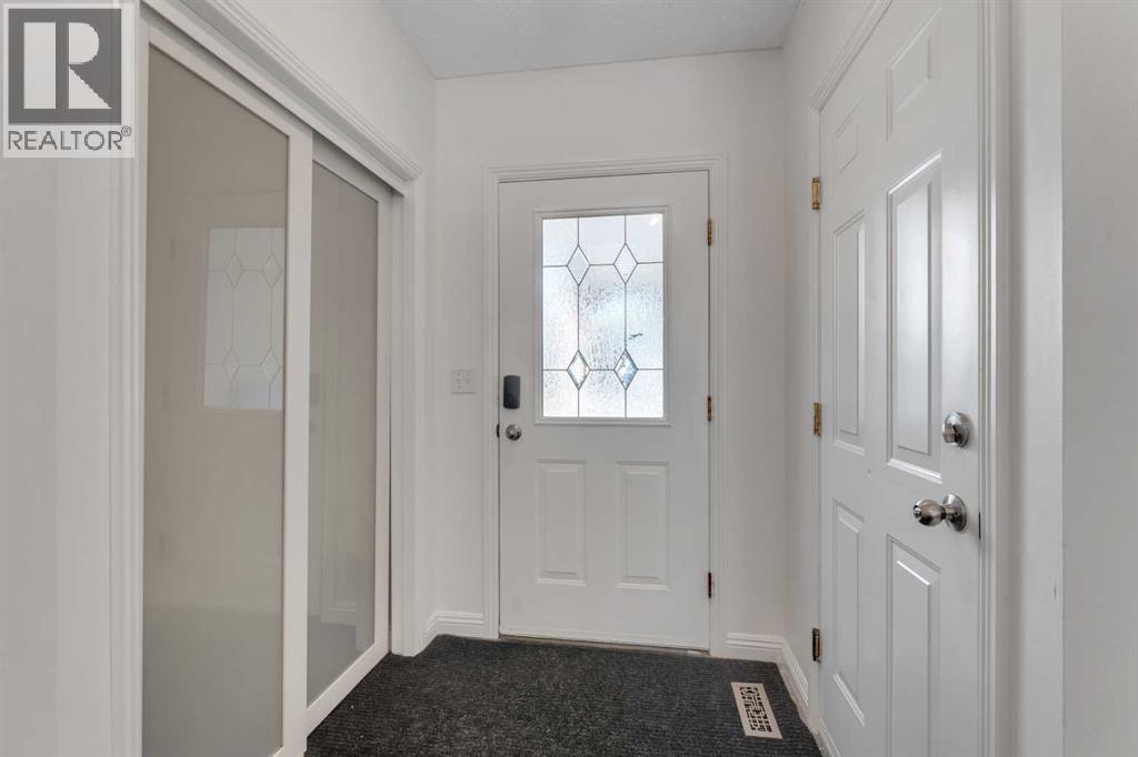 1707 23 Avenue SW - Image 7