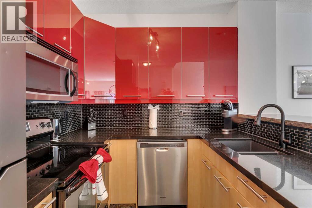 1707 23 Avenue SW - Image 11