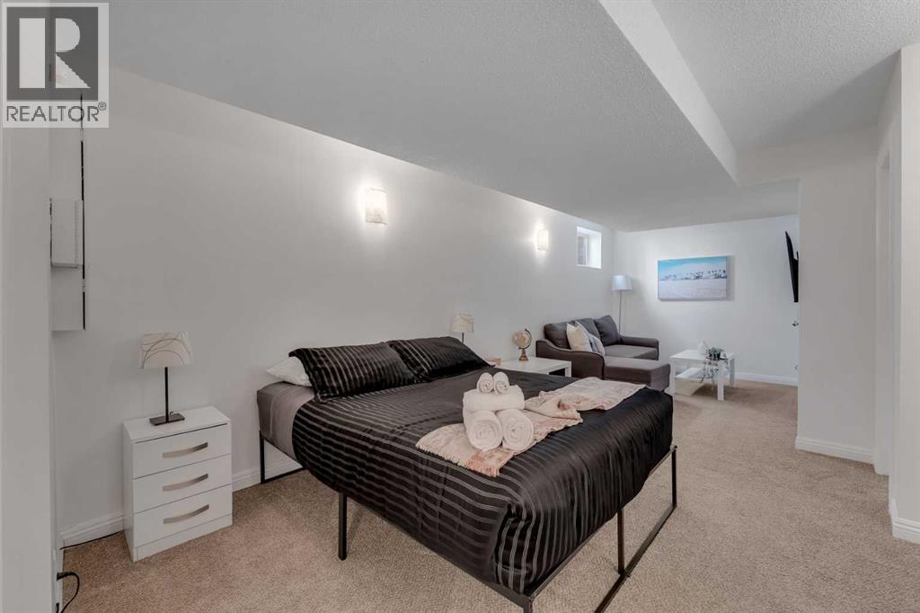 1707 23 Avenue SW - Image 38