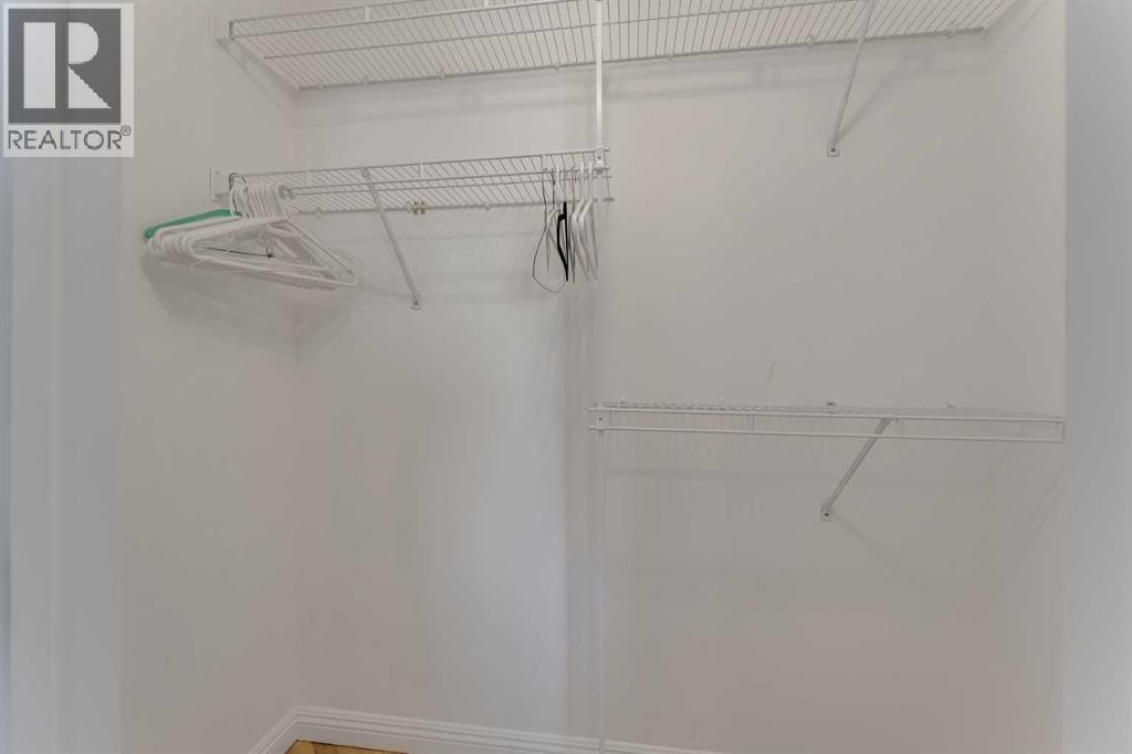 1707 23 Avenue SW - Image 35
