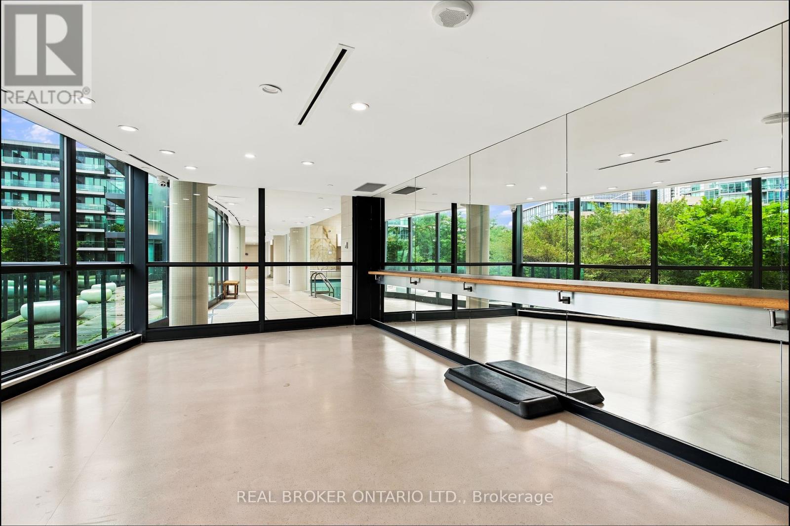 #1312 215 FORT YORK BOULEVARD - Image 29