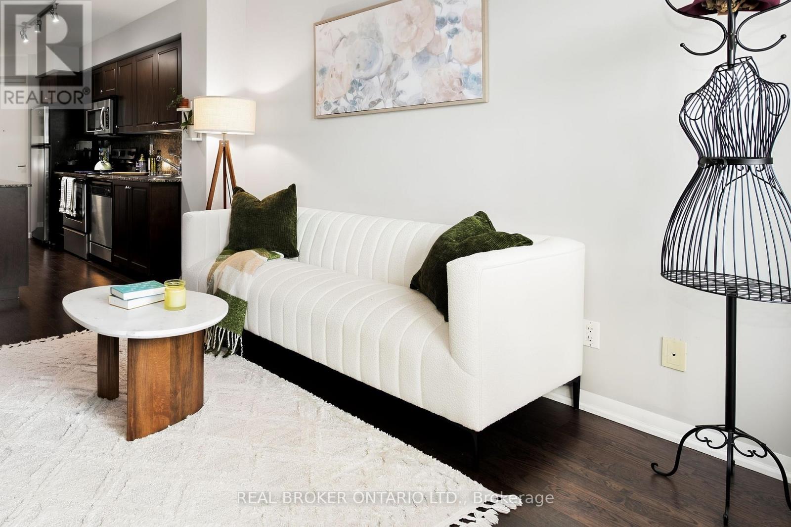 #1312 215 FORT YORK BOULEVARD - Image 6