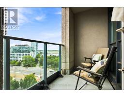 1312 - 215 Fort York Boulevard, Toronto, ON M5V4A2 Photo 8