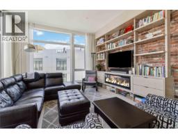 Kitchen - 601 501 Park Pl, Esquimalt, BC V9A0H3 Photo 9