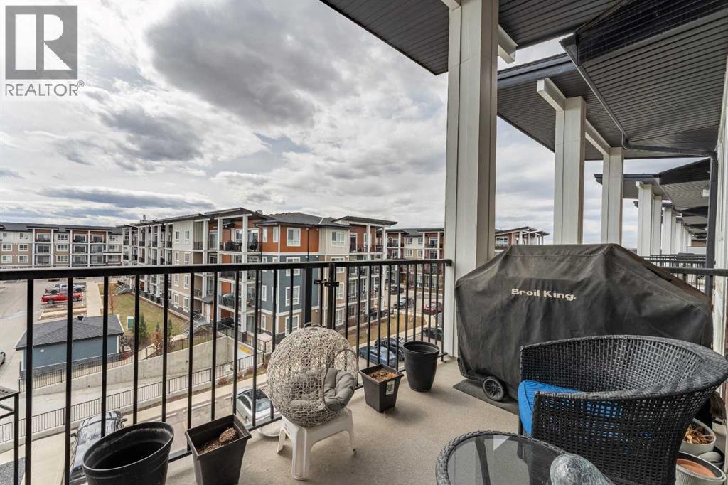 #412 10 Walgrove Walk SE - 22