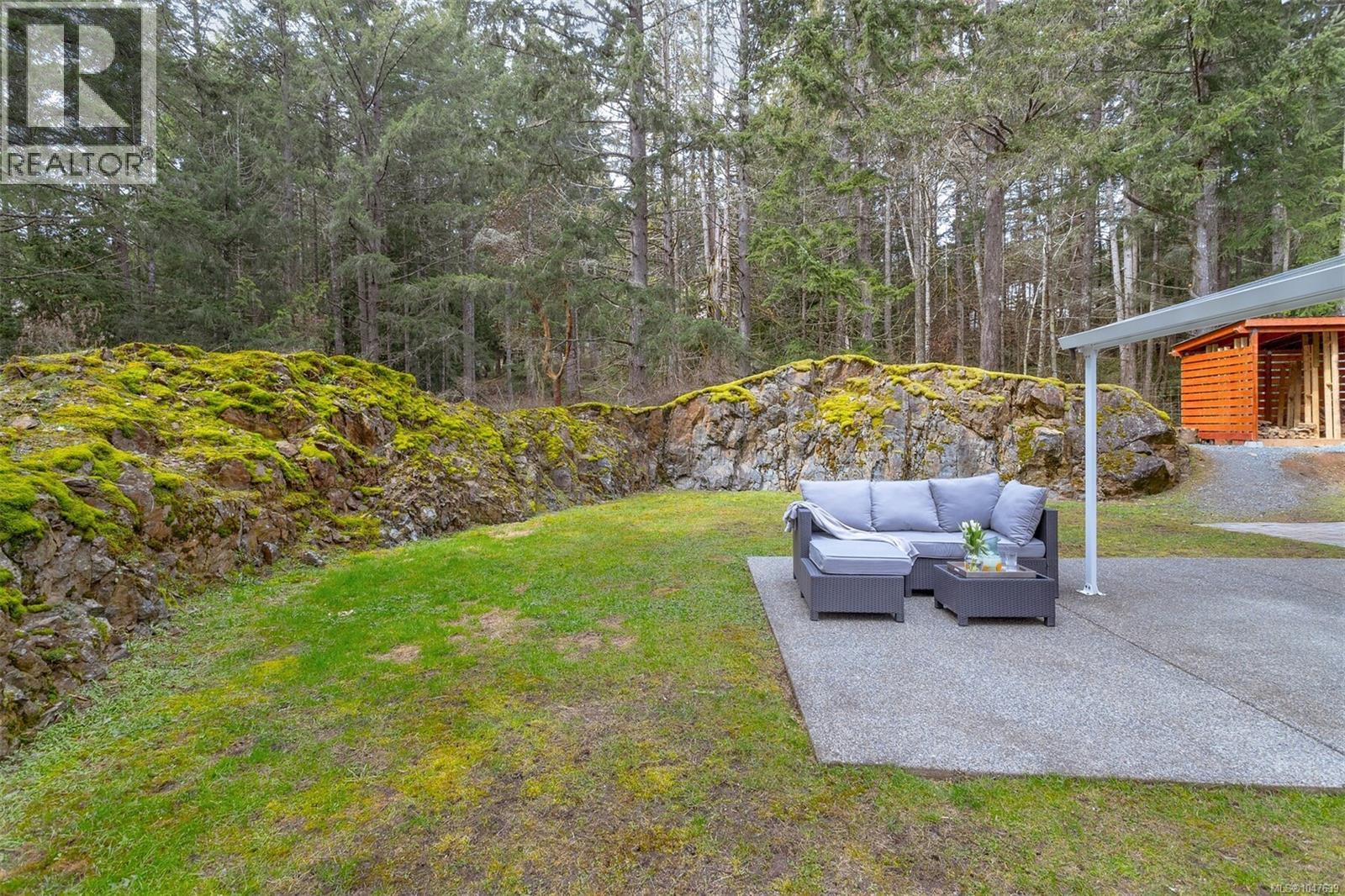 1622 Millstream Rd - Image 38