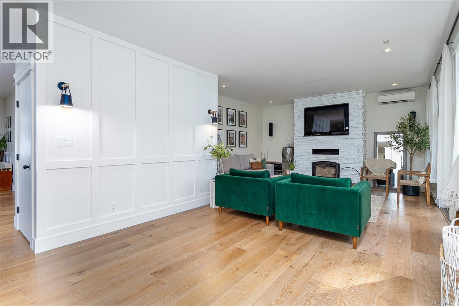 1622 Millstream Rd - 12