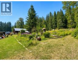 Kitchen - 3233 Mabel Lake Road, Enderby, BC V4Y4L4 Photo 6