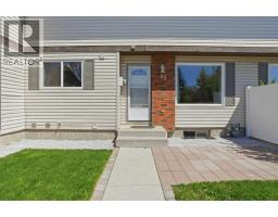 35, 740 Bracewood Drive SW - photo 2