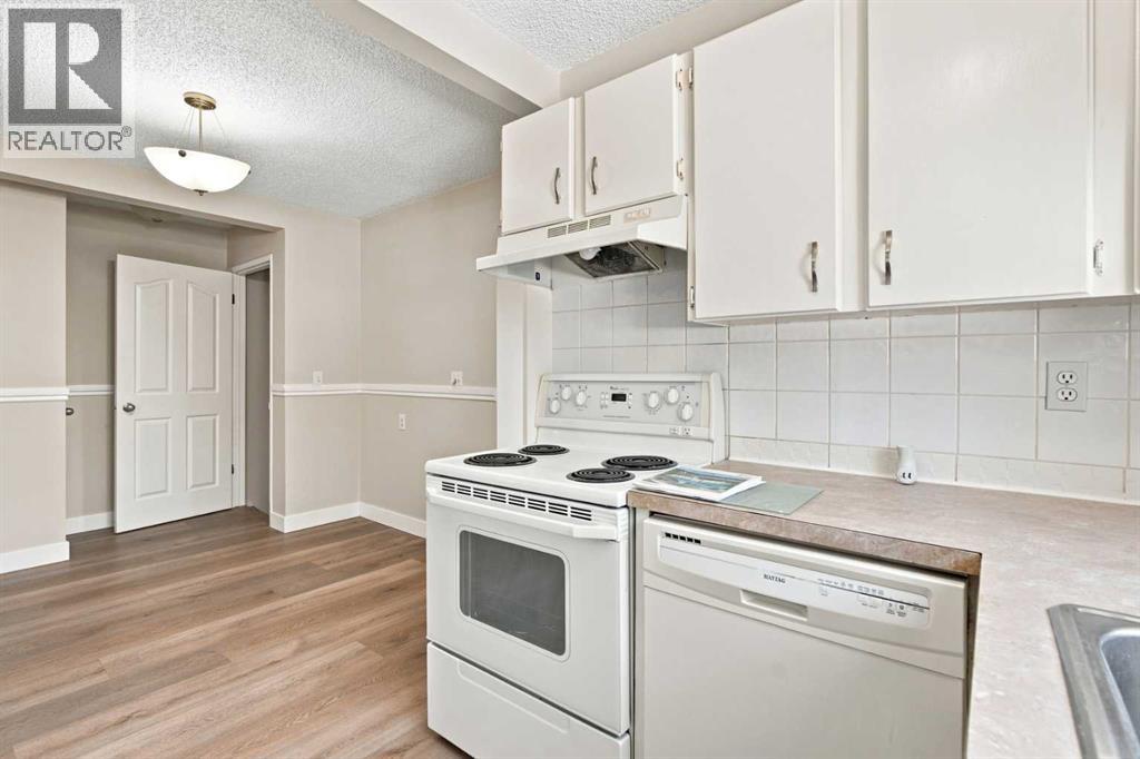 #35 740 Bracewood Drive SW - Image 18