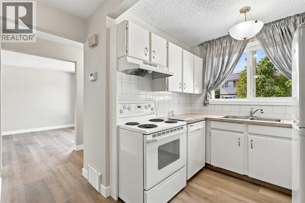 #35 740 Bracewood Drive SW - Image 15