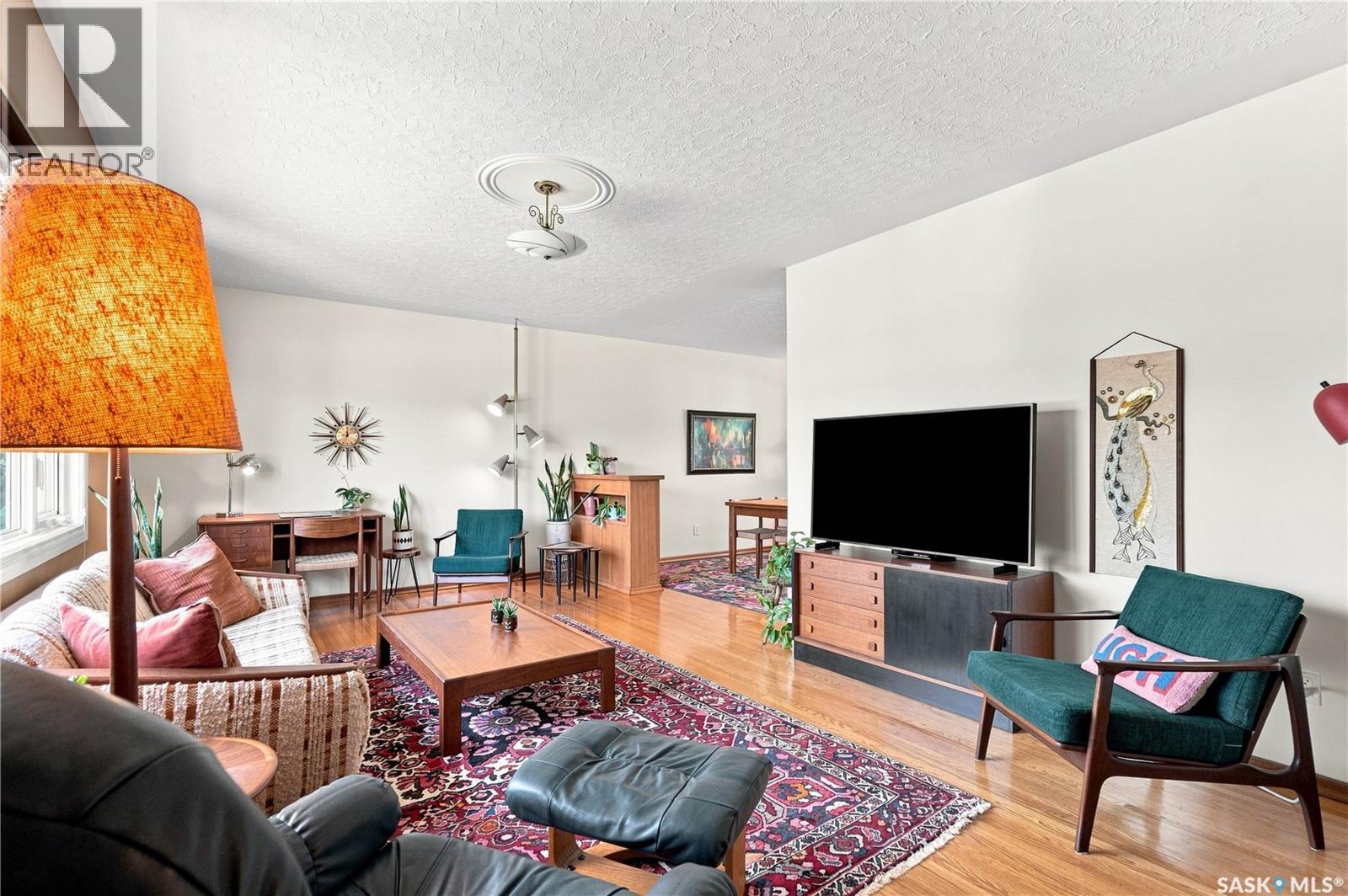 2006 Louise AVENUE - 3