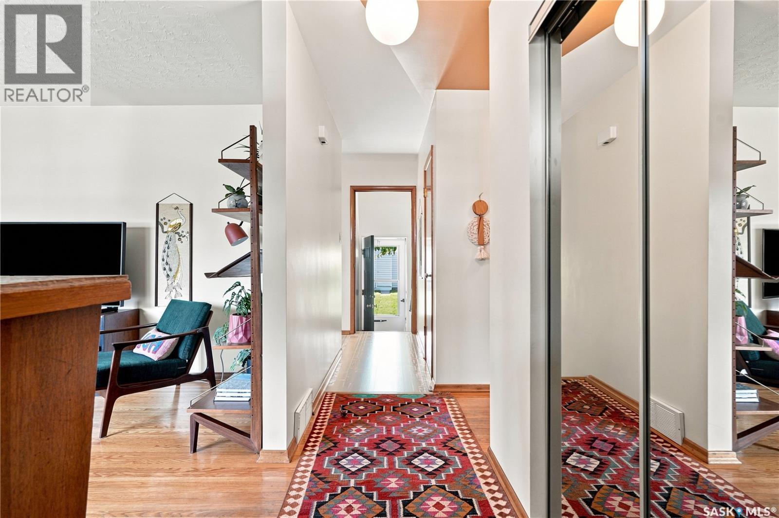 2006 Louise AVENUE - 4
