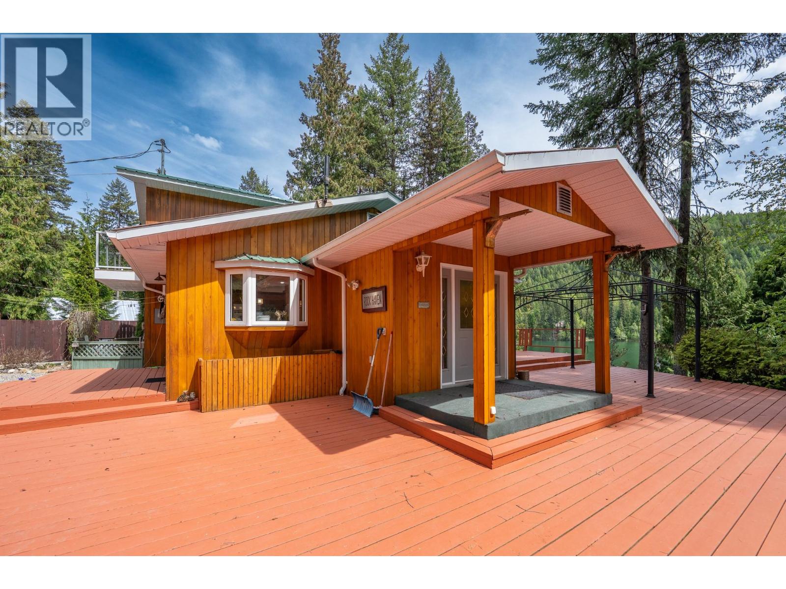 2852 Jewel Lake Road - 7