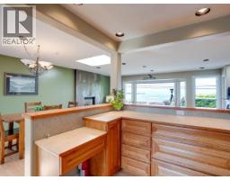 4092 Westview Ave, Powell River, BC  Photo 34