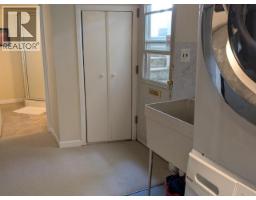 4092 Westview Ave, Powell River, BC  Photo 68