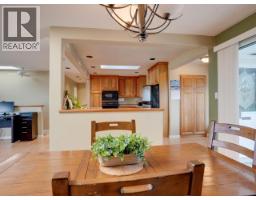 4092 Westview Ave, Powell River, BC  Photo 30
