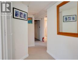 4092 Westview Ave, Powell River, BC  Photo 65