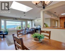 4092 Westview Ave, Powell River, BC  Photo 31