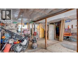 686 Powell Road, Lumby, BC V0E2G7 Photo 32