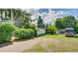 686 Powell Road, Lumby, BC V0E2G7 Photo 37