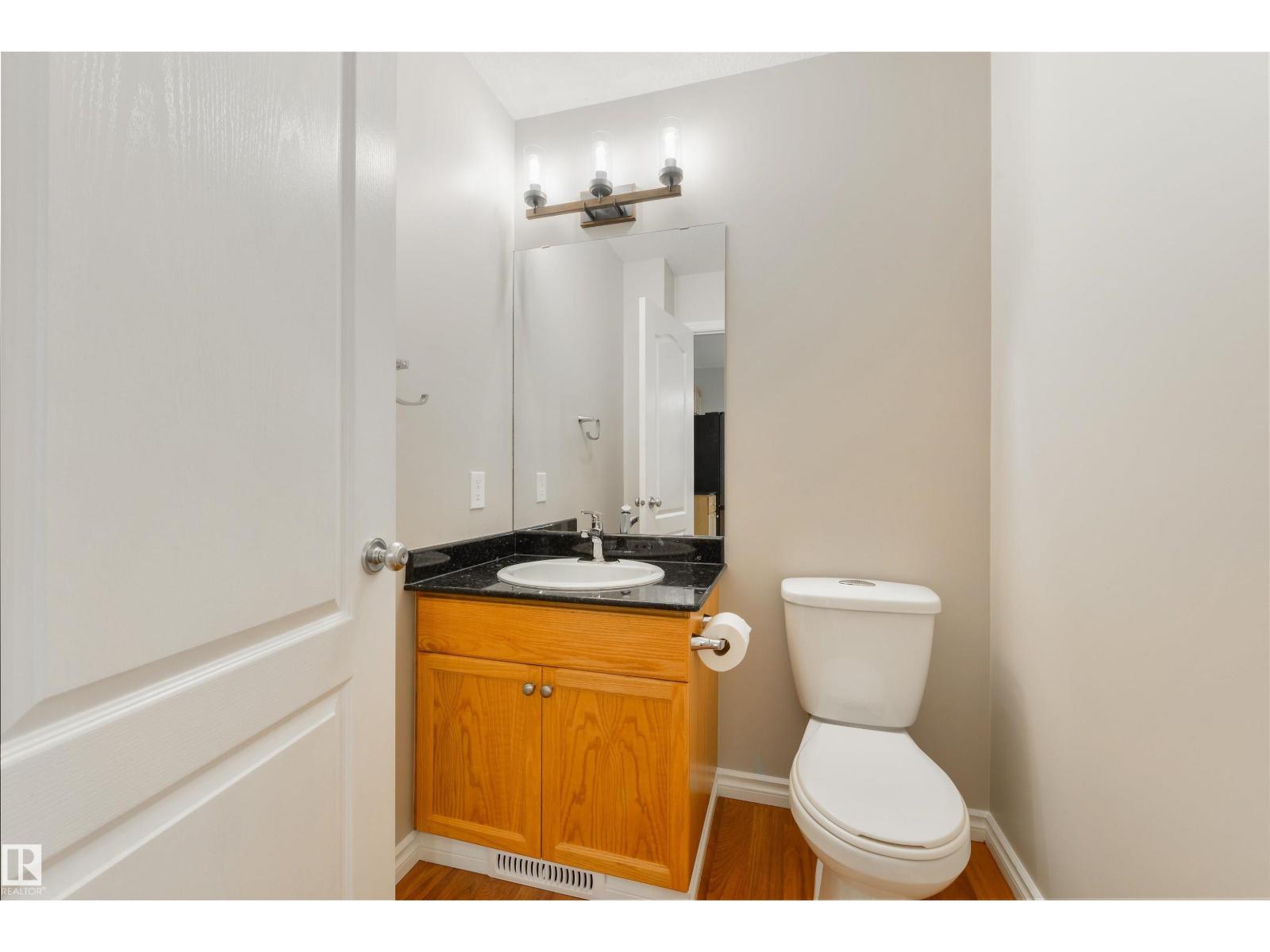9 HIGHWOOD BV - Image 16