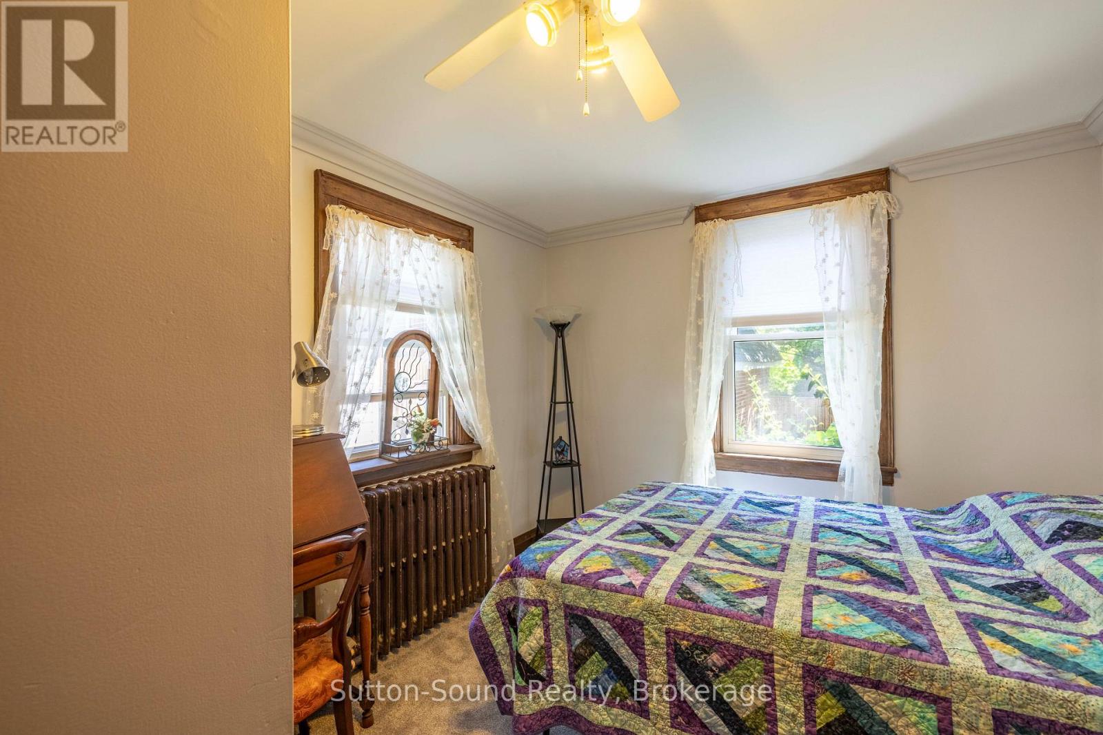 155 5TH  A STREET E - Image 17