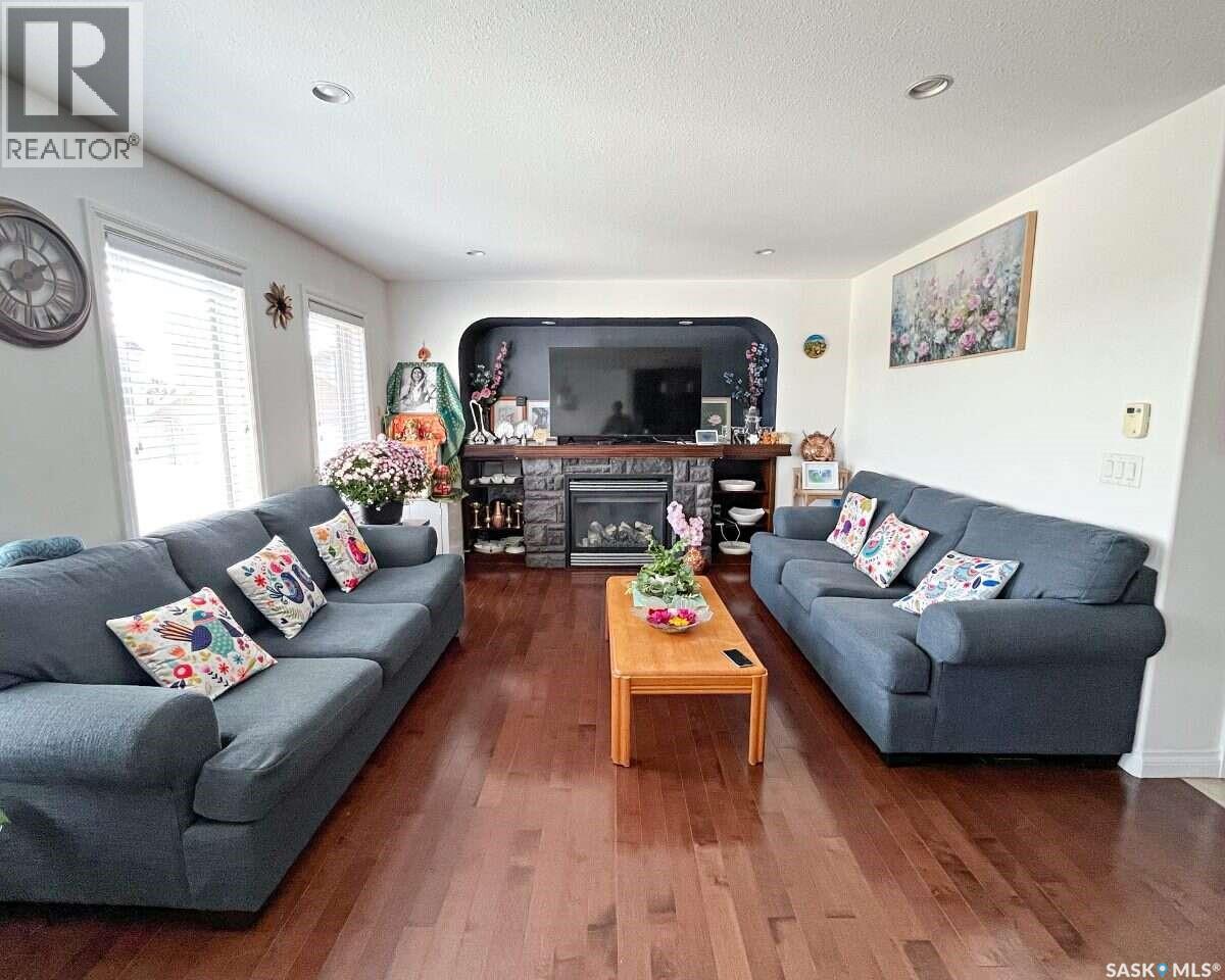 5280 Aerial CRESCENT - Image 6