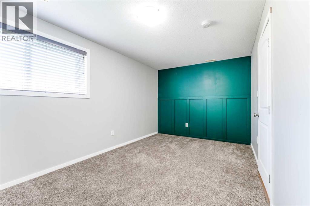 352 CROCUS Terrace W - Image 24
