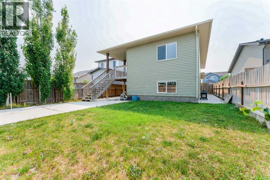 352 CROCUS Terrace W - 34