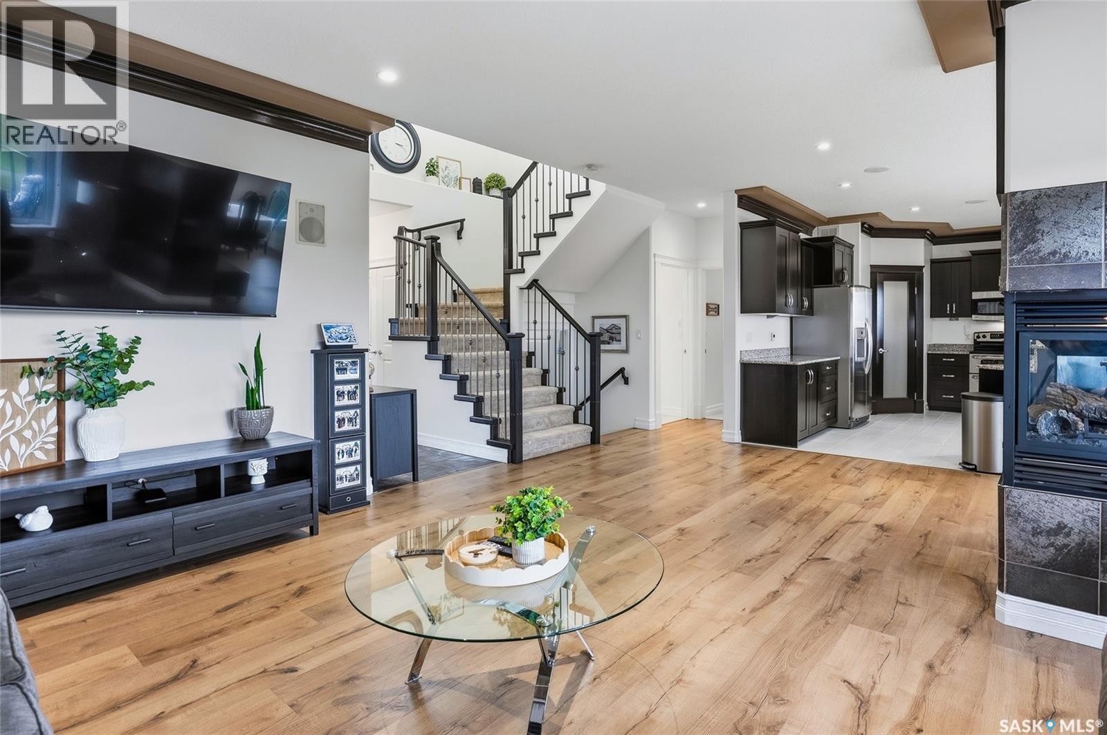 242 Denham CRESCENT - 12