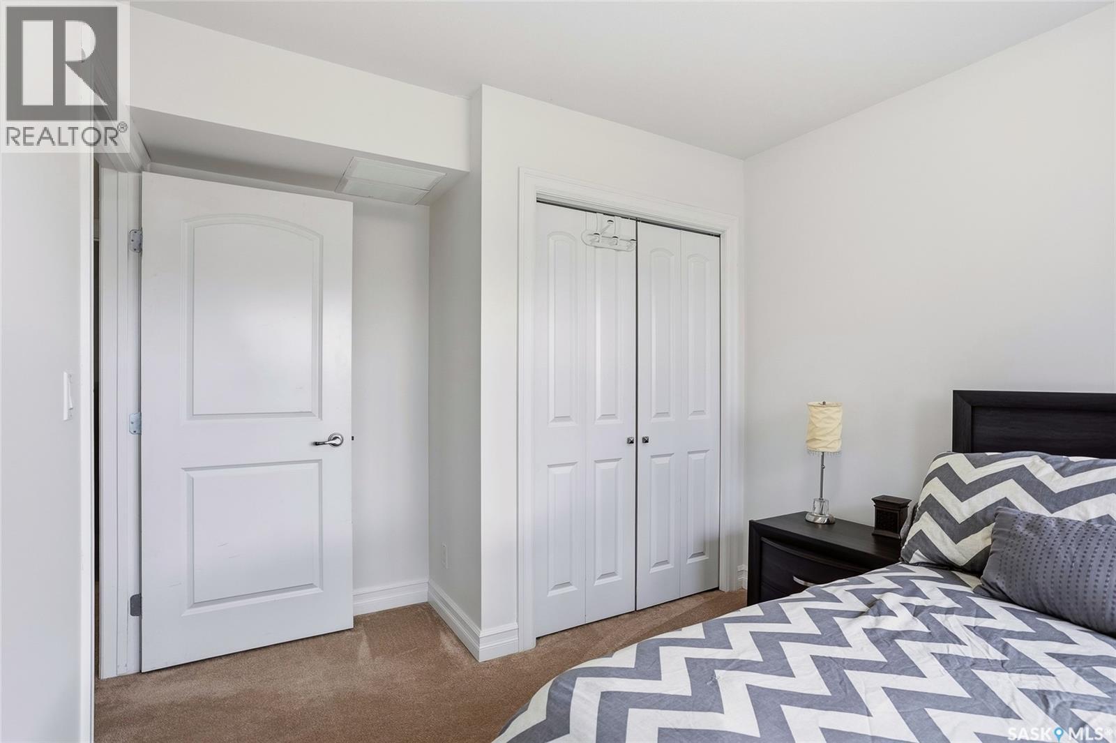 242 Denham CRESCENT - Image 50