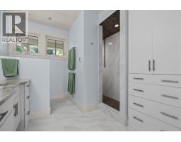 2259 Westside Place, Kelowna, BC V1Z3T5 Photo 32